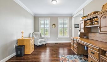 5715 DOUBS Rd, Adamstown, MD 21710