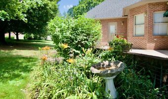 1689 Peppertree Dr, Alcoa, TN 37701
