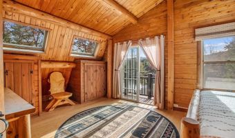 86 Smith Point Rd, Alton, NH 03810