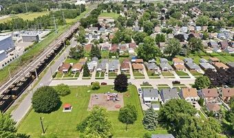 15924 Hanover Ave, Allen Park, MI 48101