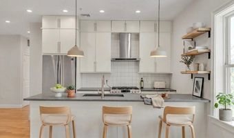189 Trenton St 4, Boston, MA 02128