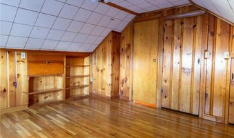 9 Cannon St, Cranston, RI 02920