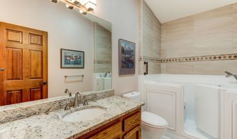 20396 Mission Ridge Ct, Bend, OR 97702