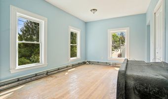 31 Bath St, Bath, ME 04530