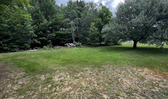 351 Owl St, Campton, NH 03223