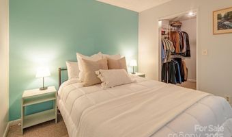 118 Colony Dr, Arden, NC 28704