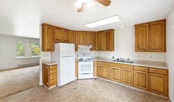 17144 PARKVIEW Dr, Brookings, OR 97415
