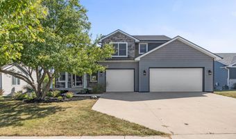 320 Hartford Dr, Ames, IA 50014