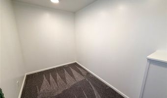568 Purdue Ave, Austintown, OH 44515