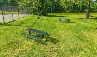11236 CHERRY HILL Rd 101, Beltsville, MD 20705