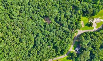 173 Hogan Pond Ln, Ball Ground, GA 30107
