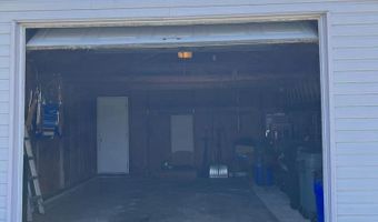 444 FLAMINGO St, Philadelphia, PA 19128