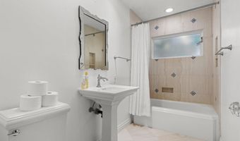 425 11th St, Del Mar, CA 92014