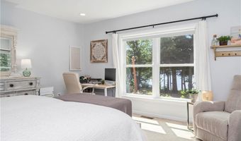 420 E Wallum Lake Rd, Burrillville, RI 02859