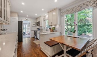 4706 JAMESTOWN Rd, Bethesda, MD 20816