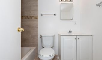 4600 S FOUR MILE RUN Dr 623, Arlington, VA 22204