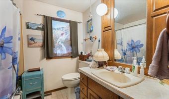 817 Maple St, Alexandria, MN 56308