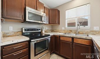 107 Sunridge Dr, Caldwell, ID 83605