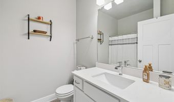 2106 Ammann Dr, Adel, IA 50003