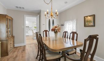 324 E End Ave, Belford, NJ 07718