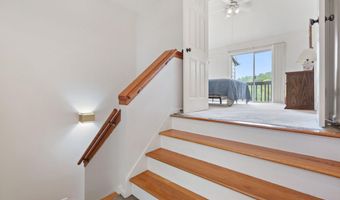 13 RIDGE Ct, Basye, VA 22810