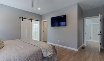 22 Sunrise Cir, Auburn, NH 03032