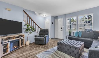 82 Cliffwood Ave W 53, Aberdeen, NJ 07747