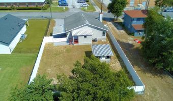 208 CENTER St, Auburndale, FL 33823