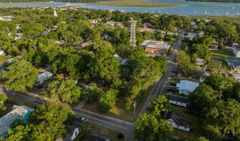 Washington Drive, Beaufort, SC 29902
