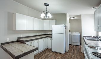 19725 E SQUAW VALLEY Dr, Black Canyon City, AZ 85324