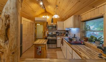 217 MULKEY Ln, Ariel, WA 98603