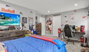 111 Aegean Ave, Amherst, NY 14228