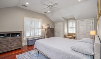 11 Turnbull Ln, Savannah, GA 31410