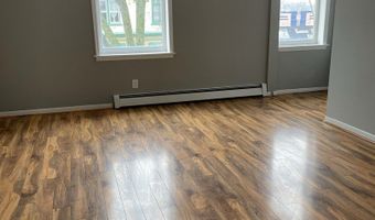 905 Main St 2, Antioch, IL 60002