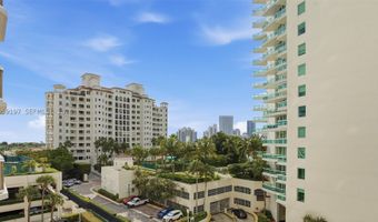 20185 E Country Club Dr 502, Aventura, FL 33180