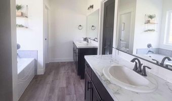 871 W Kenai Ln, Athol, ID 83801