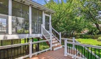 84 GREAT LAKE Dr, Annapolis, MD 21403