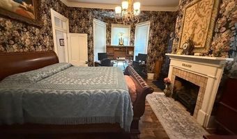 253 N 8th St, Batesville, AR 72501