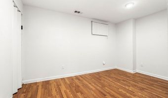95 Anderer Ln 7, Boston, MA 02132