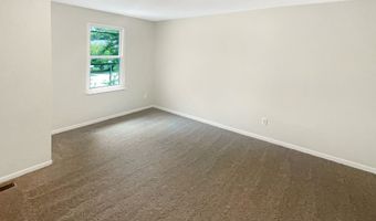 6766 Wimbledon Dr, Zionsville, IN 46077