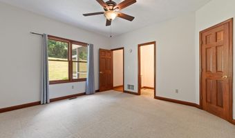 445 Fudges Creek Rd, Barboursville, WV 25504