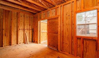 86 Arbor Dr, Roanoke Rapids, NC 27870