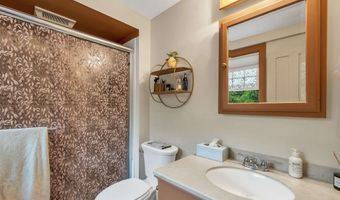 64 N Amherst Rd, Bedford, NH 03110