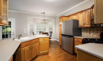 305 FOREST Pkwy, Alabaster, AL 35007