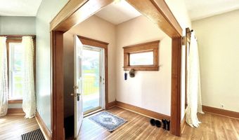 1315 Locust St, Atlantic, IA 50022