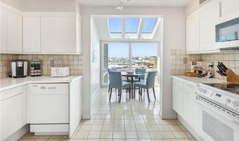 31 Coddington Wharf 24, Newport, RI 02840