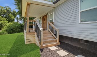 174 Poplar St, Benton, TN 37307