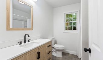 123 Quarry Rd, Andrews, NC 28901