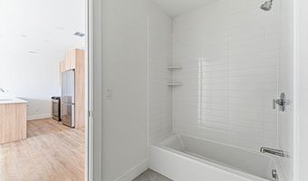 1035 Commonwealth Ave 607, Boston, MA 02215