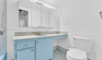 2780 NE 183rd St 109, Aventura, FL 33160